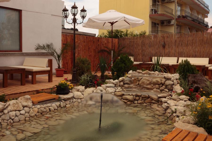 Hotel Yanis Lozeneț Exterior foto
