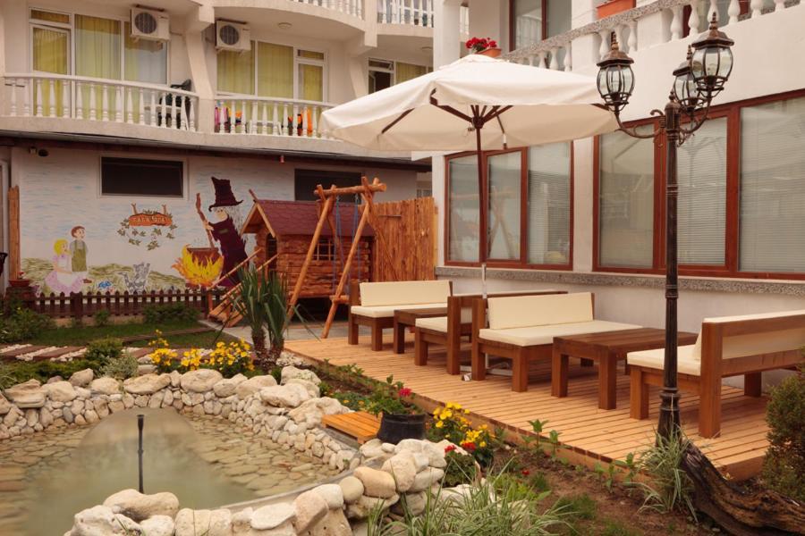 Hotel Yanis Lozeneț Exterior foto